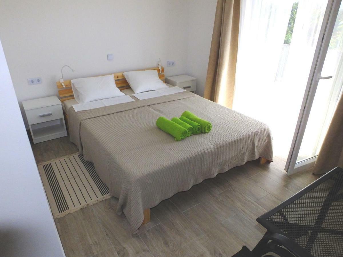 Apartmani Berno Starigrad Paklenica Εξωτερικό φωτογραφία