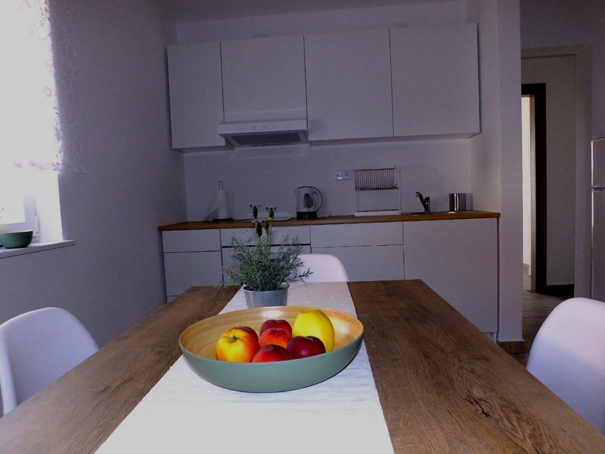 Apartmani Berno Starigrad Paklenica Εξωτερικό φωτογραφία
