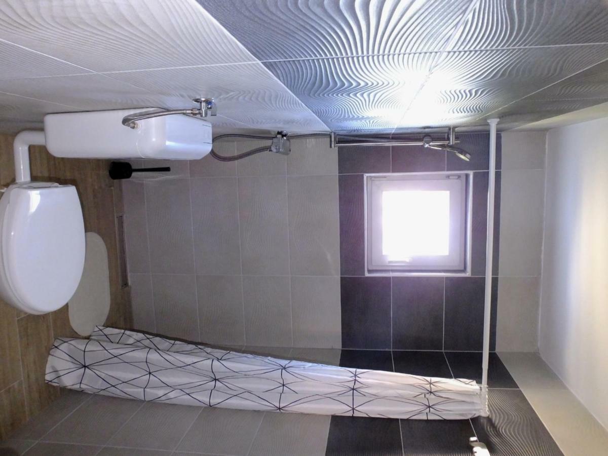 Apartmani Berno Starigrad Paklenica Εξωτερικό φωτογραφία